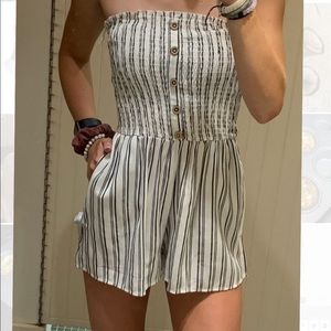 Strapless striped romper